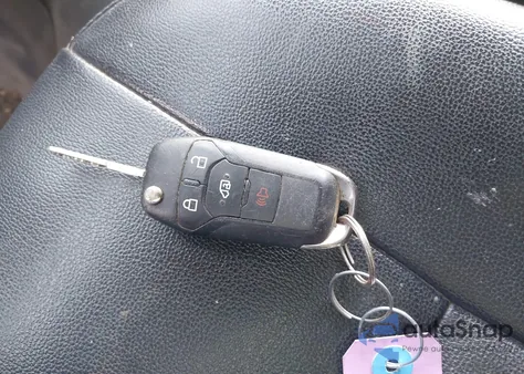 2020 Ford Transit z USA, uszkodzony, nr VIN 1FTBR1C87LKB23910